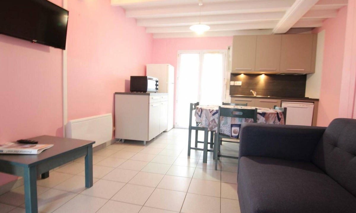 Siouville-Hague Cottage | Cottage 600m from beach, pets allowed, parking