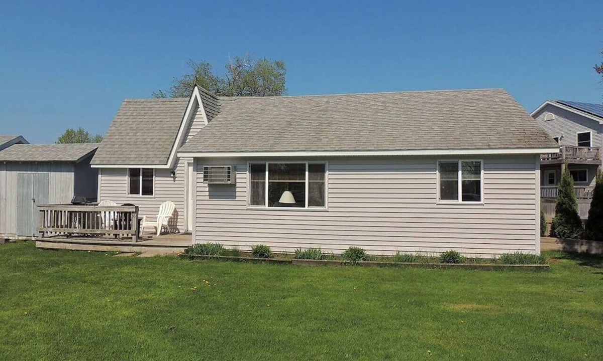 Cape Vincent Cottage | Cottage #8 - 3 bedroom/1 bath