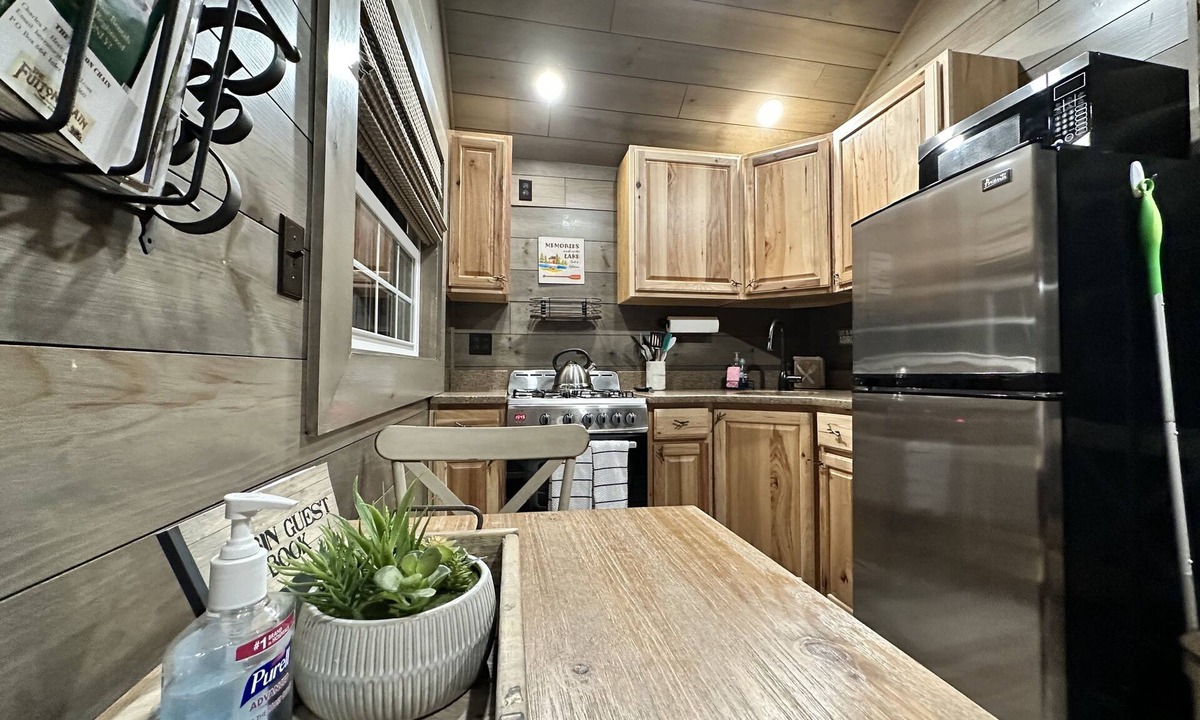 Town of Webb Cottage | Cottage "8th Lake" 2-bedroom cottage at The Lakes Old Forge.