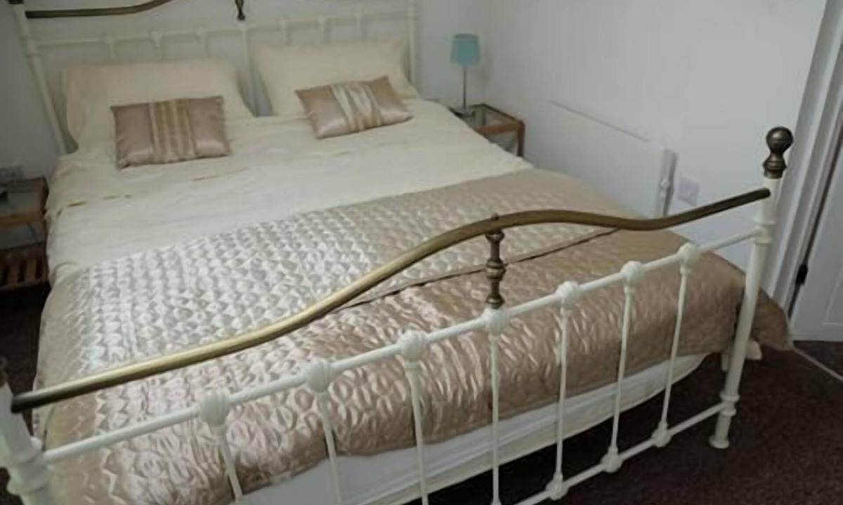 Alford Cottage | Cottage at Apple Loft