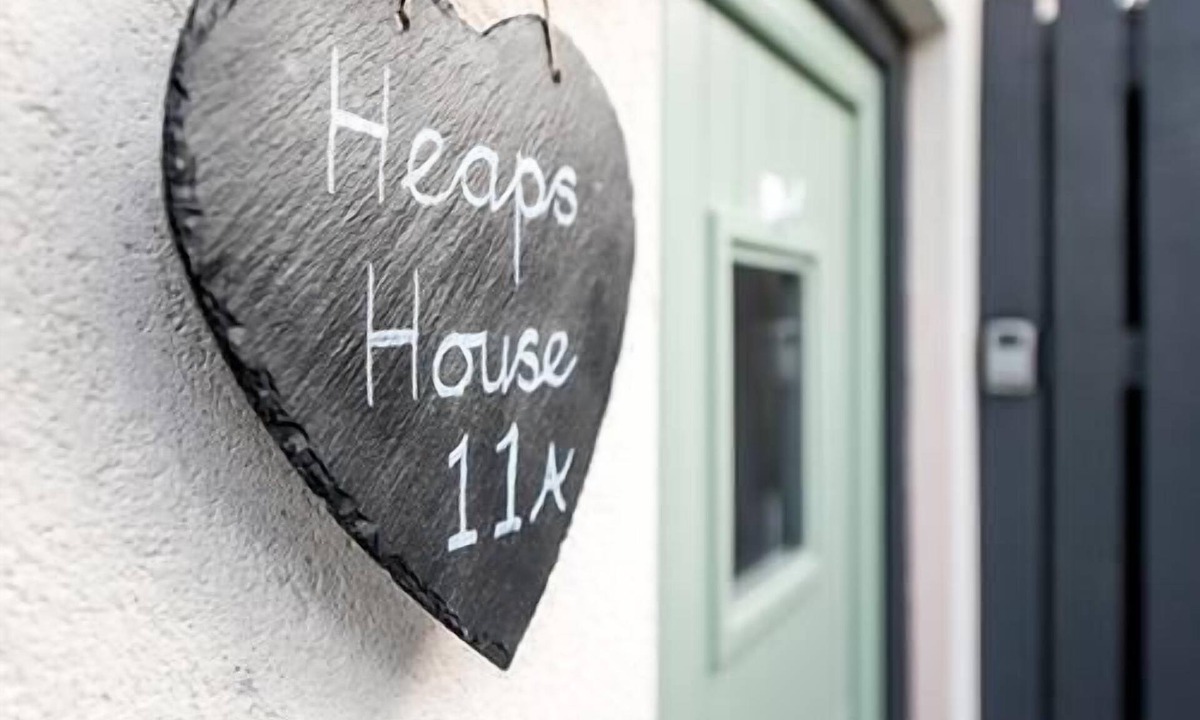 Denby Dale Cottage | Cottage at Heaps House