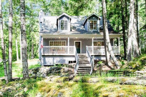 Rosario House | Cottage at Moran State Park