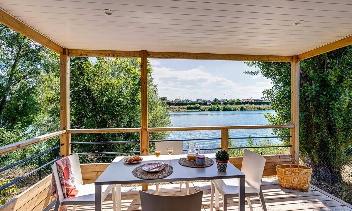 Maisons-Laffitte House | Cottage Bord de Seine 3 rooms 4 persons Air-conditioned *