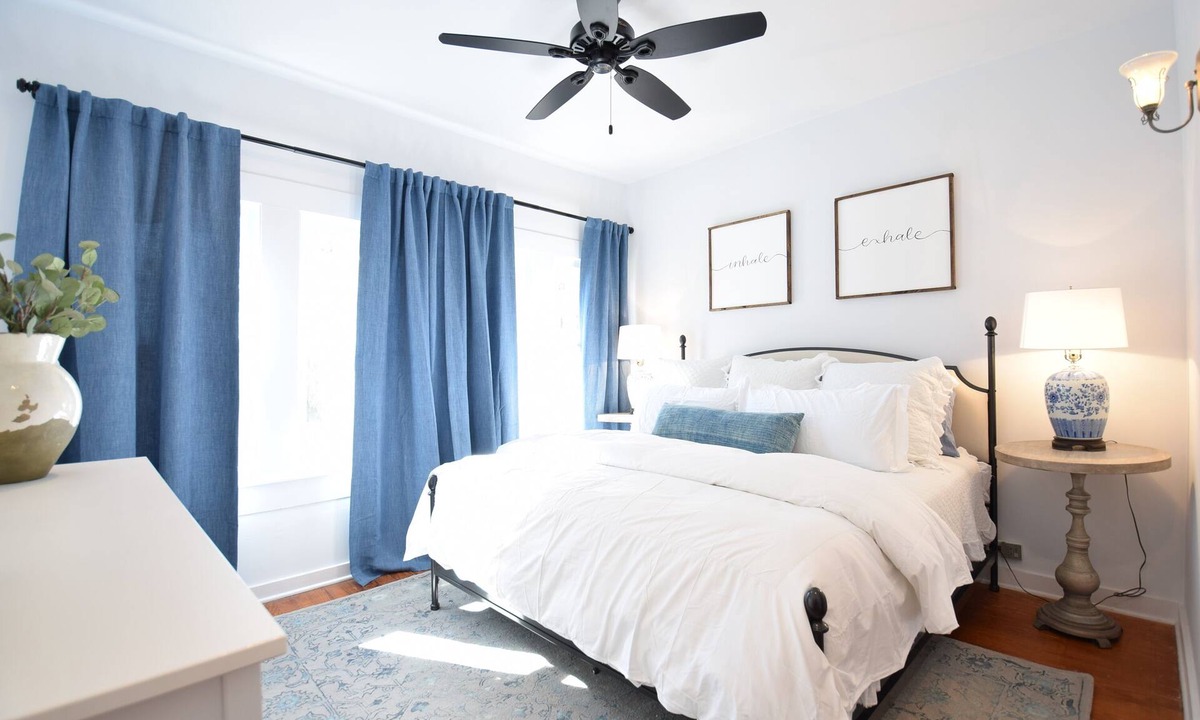 Kerrville Cottage | Cottage by the River ~ Sunrise Suite
