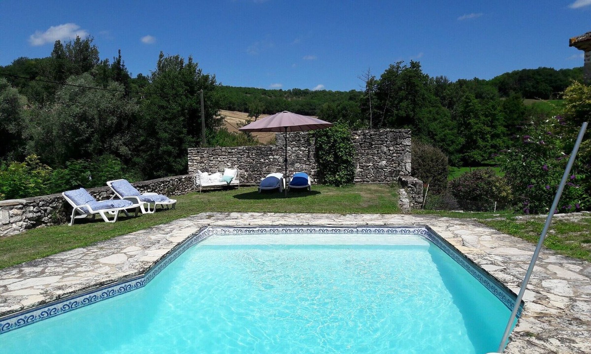 Castelnau-Montratier-Sainte-Alauzie House | Cottage 'Dans Hameau' with Private Pool, Private Terrace and Wi-Fi