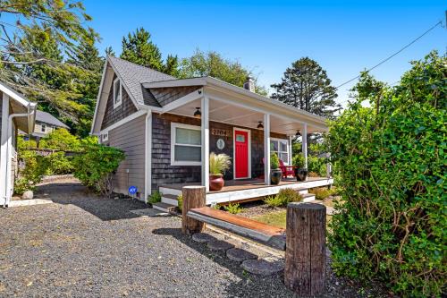 Nelscott House | Cottage De La Mer