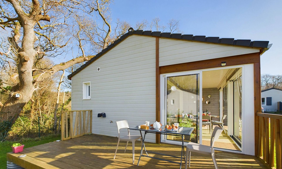 Pont-l'Abbe Ski Chalet | Cottage for 4 - Residence with pool