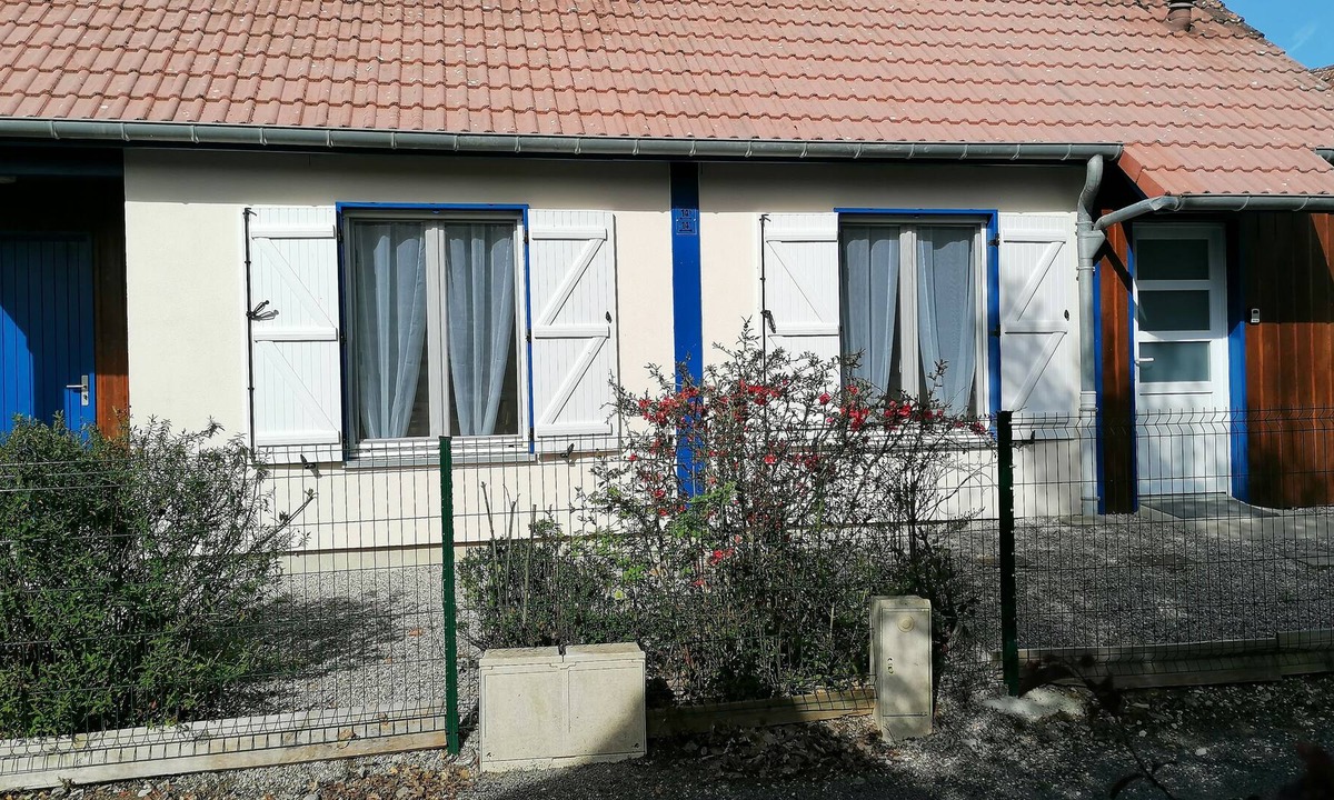 Giffaumont-Champaubert Cottage | Cottage Les Rives du Lac