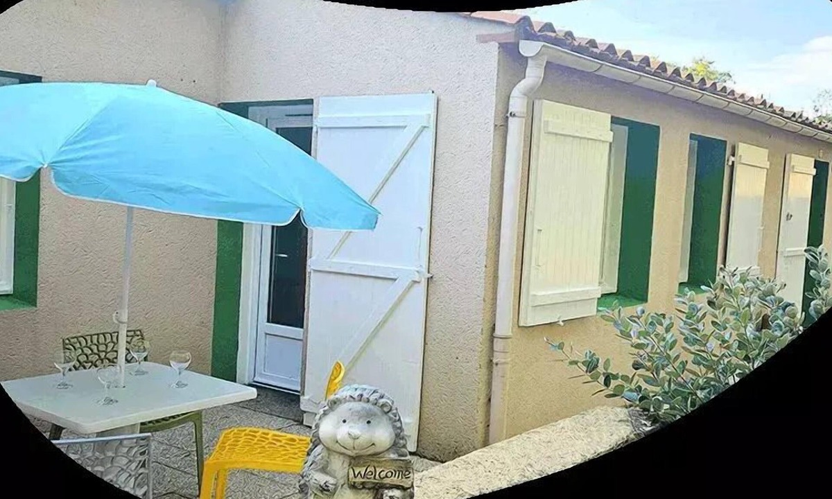 Mareuil-Sur-Lay-Dissais Villa | COTTAGE FAMILY 7 persons