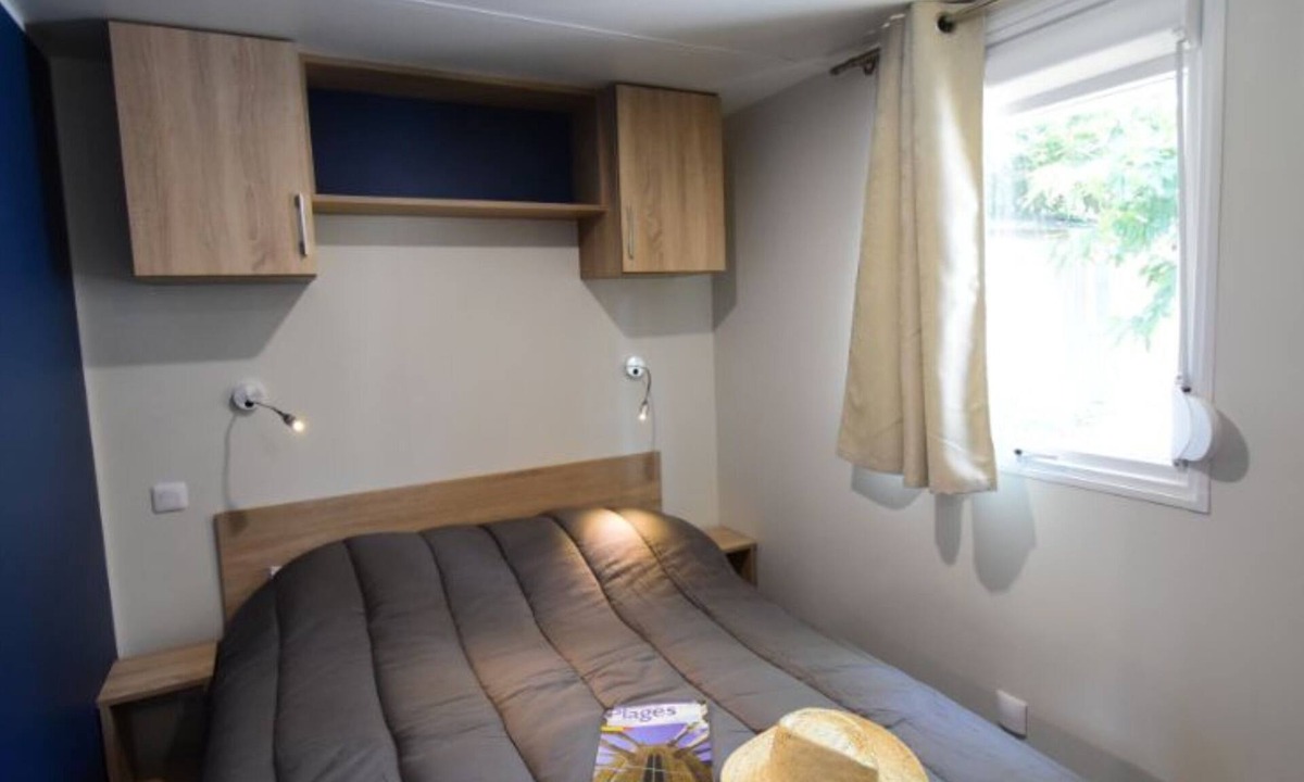 Saint-Julien-des-Landes House | COTTAGE PARKS LA FORÊT - 3 bed 6 bath mobile home in the heart of the chateau park