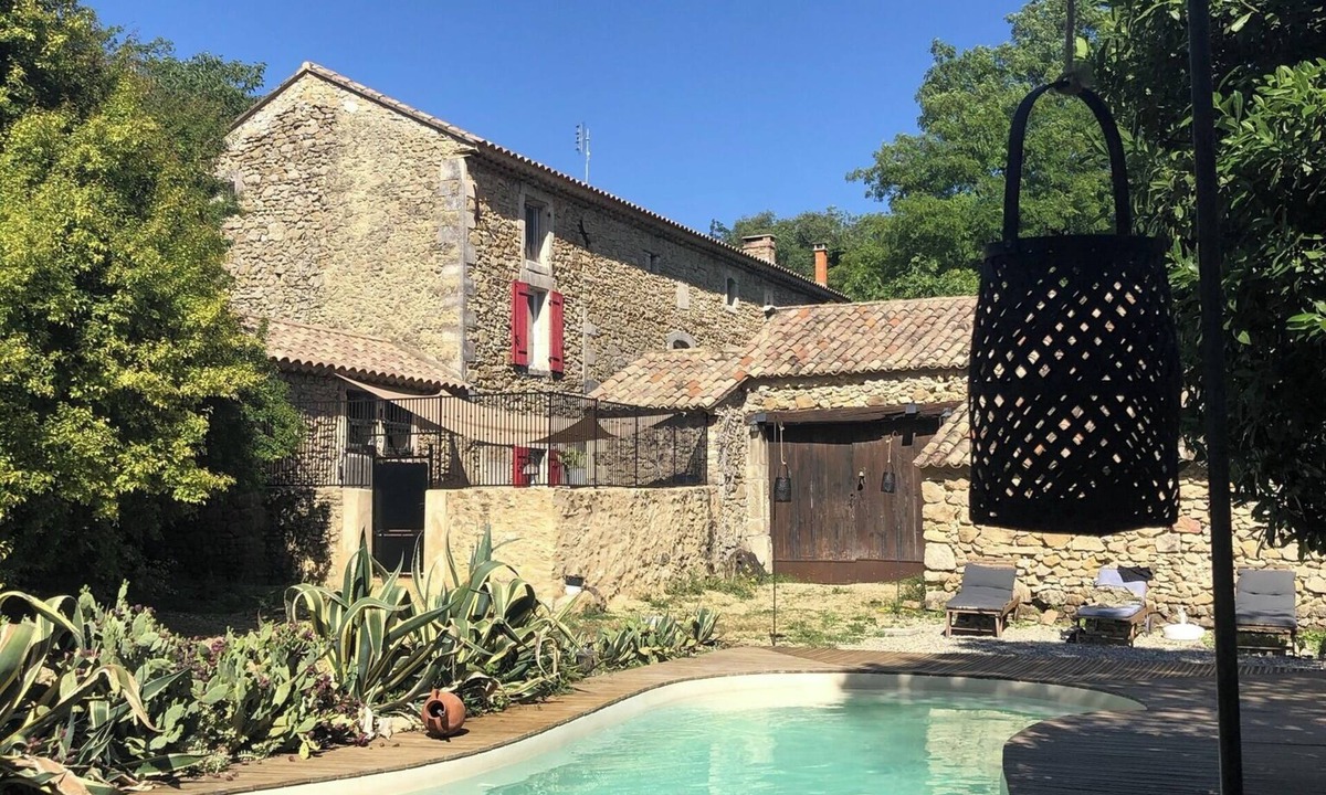 Bollene Cottage | Cottage "Ganesh" in Mas eighteenth