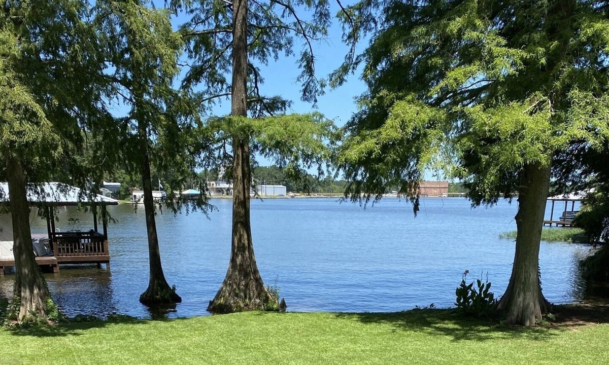 Crisp County Cottage | Cottage / Great location on Lake Blackshear