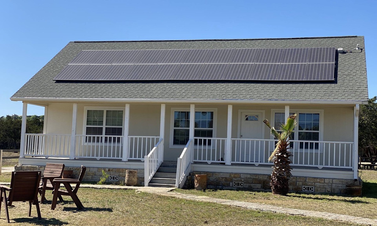 Ingram House | Cottage House, 3BR/2BA, Sleeps 8, Porch, Grill, Firepit