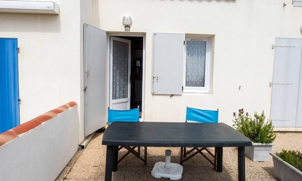 Barbatre House | Cottage in Barbâtre, 30m from the beach for 4 pers