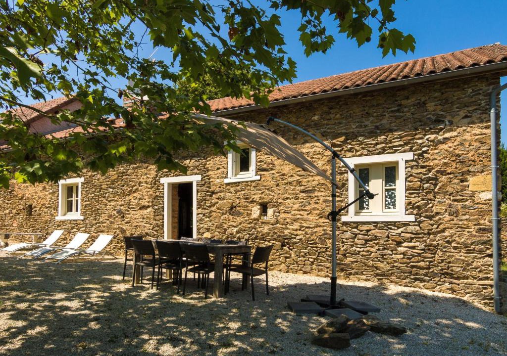 Chalais House | Cottage in Chaleix near Forest & Lake