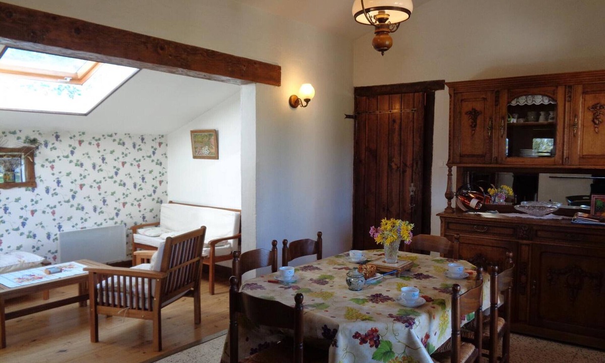 Saint-Haon-le-Chatel Cottage | Cottage in Saint-Haon-le-Châtel with pool and pets allowed