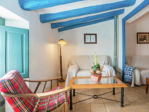 Pacs del Penedes House | Cottage in Pacs near St Marti Sarroca Castle