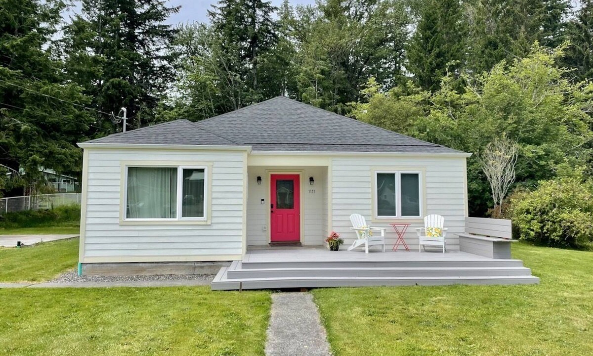 Whatcom Falls Cottage | Cottage of Tranquility