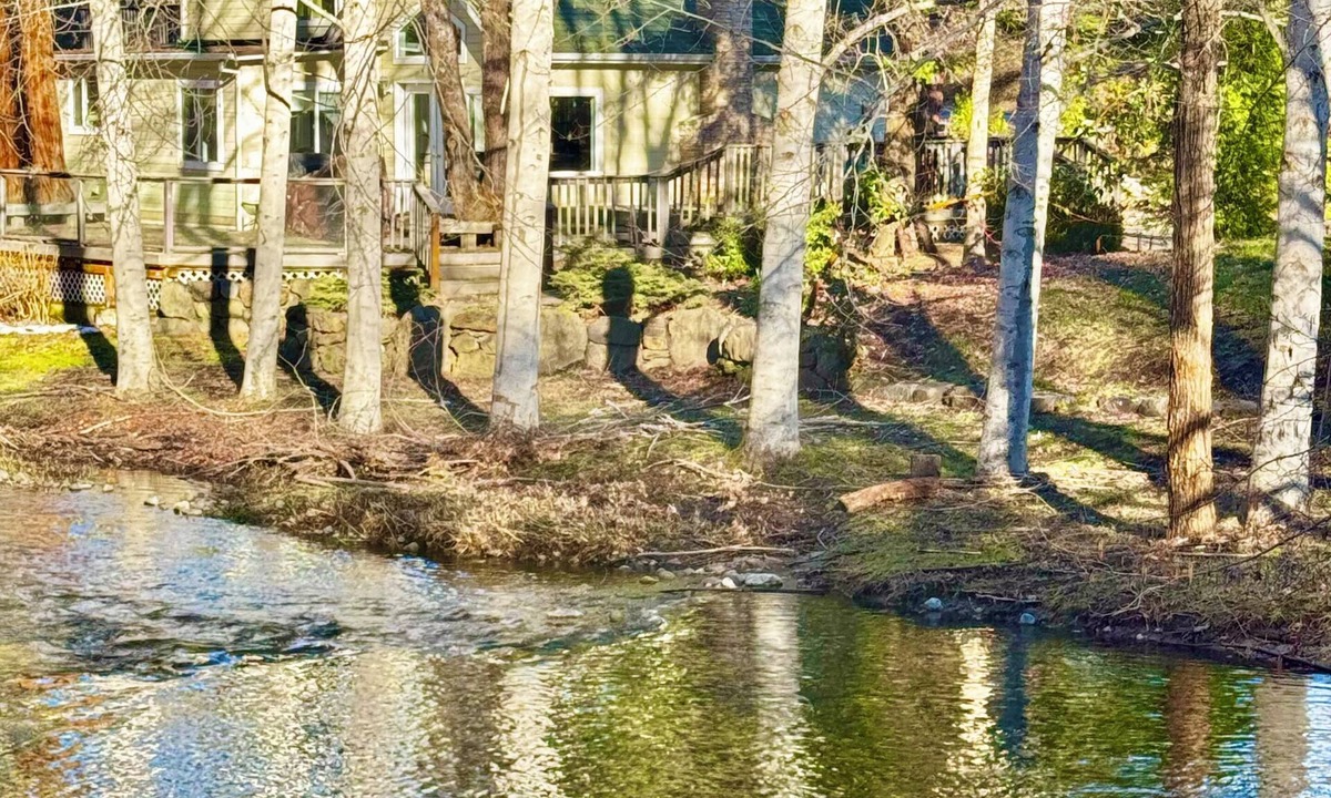 Jacksonville Cottage | Cottage on River's Edge