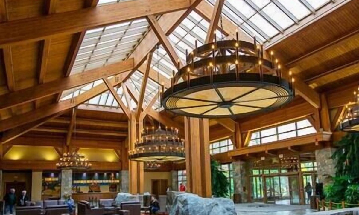 Sebright House | Cottage on Riverfront/Forest/Hot tub/Privacy
