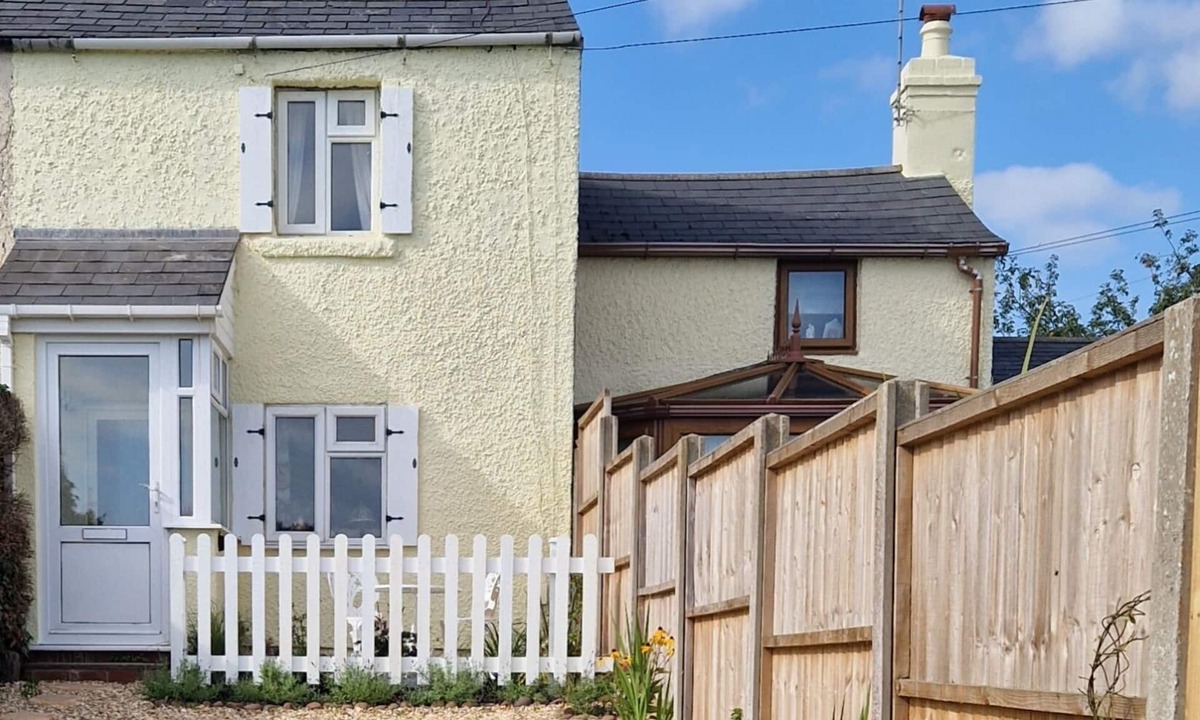Malvern Cottage | Cottage On The Common