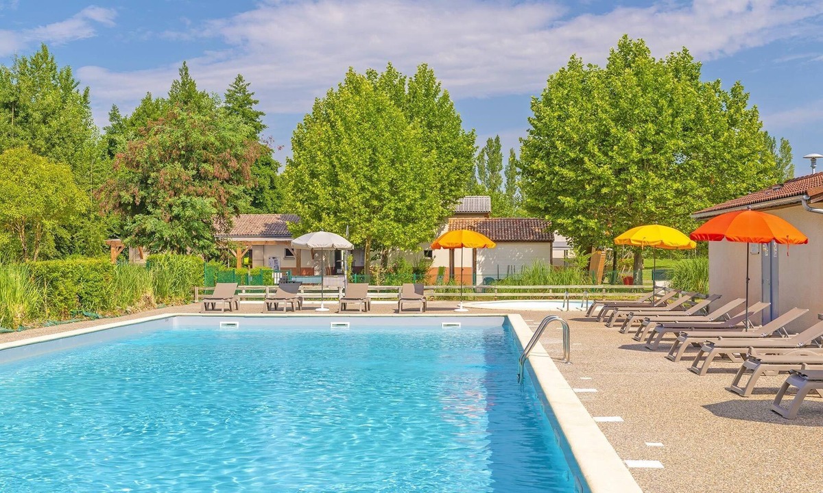 Castelmoron-sur-Lot Cabin | Cottage proche de la Marina, Terrasse privée ! Accès Piscine + Spa
