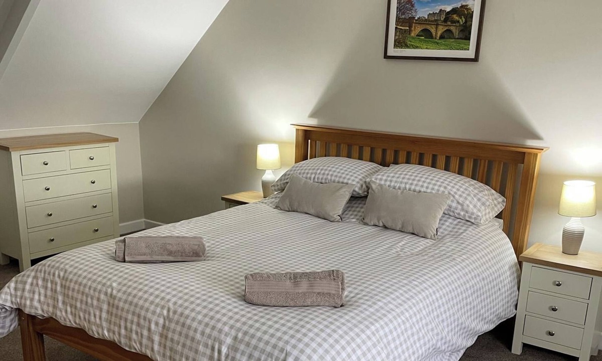 Old Bewick Cottage | Cottage - Sleeps 4 - Pets Ok - Garden -Parking