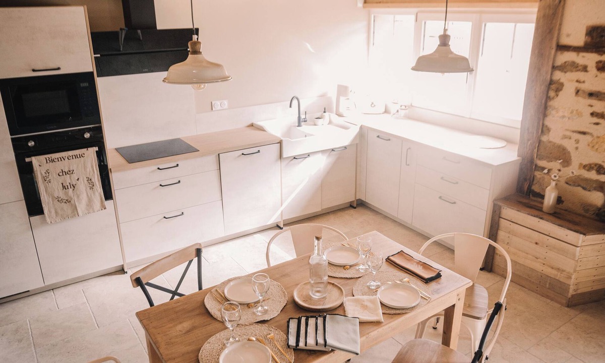 La Roe House | Cottage-style country house