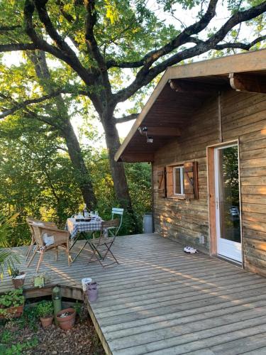 Garrigues Ski Chalet | Cottage under the oak tree