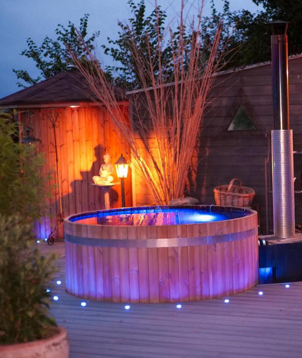 Les Moutiers-en-Cinglais Villa | Cottage with Hot Tube & private Sauna with panoramic view