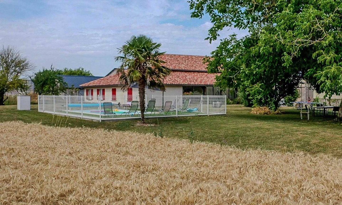 Vanxains Cottage | Cottage with private pool - 4 guests