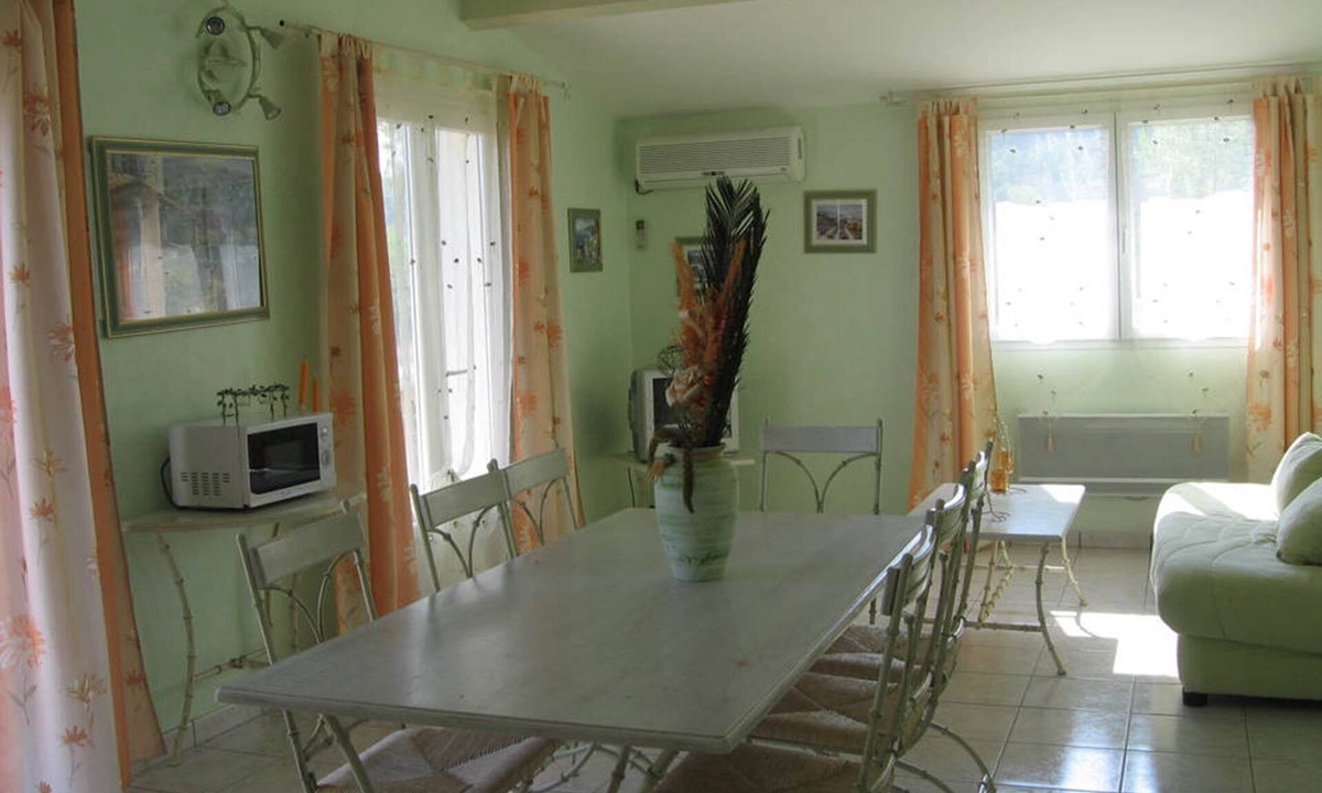 Montreal House | Cottages 7 people