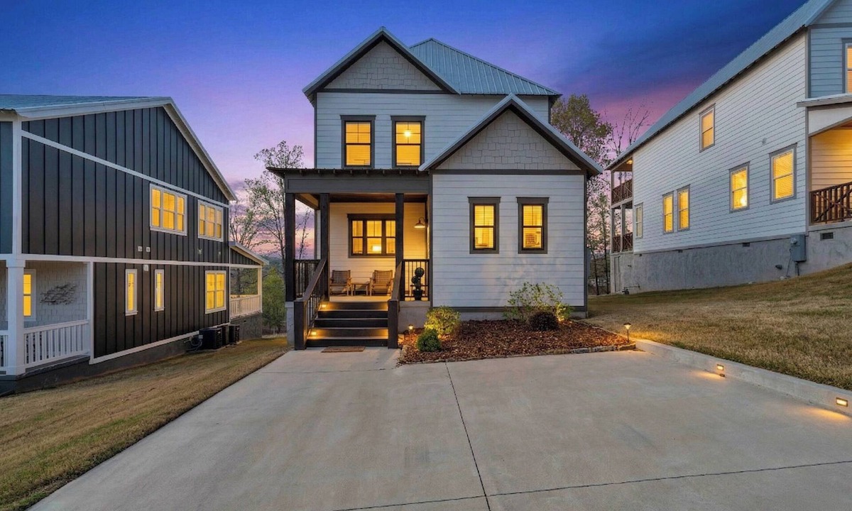 Guntersville Cottage | Cottages at Gunters Landing
