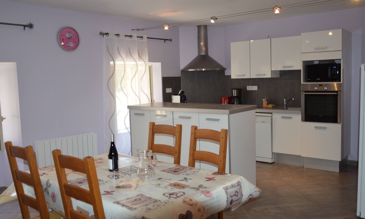 Severac-l'Eglise House | Cottages with mountain views