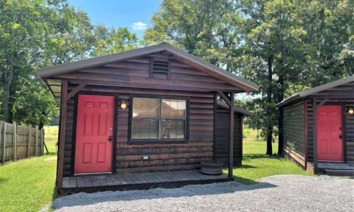 Hochatown Cabin | Cougar Run 1 in Hochatown/Broken Bow,OK