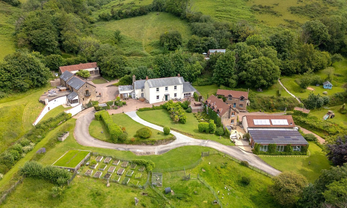 Combe Martin Cottage | Coulscott House