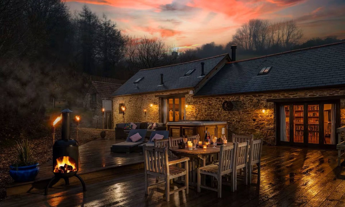 Combe Martin Cottage | Coulscott Old Barn