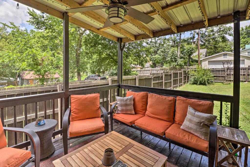 Cotter House | Country-Chic Cotter Home w/Outdoor Living Space!