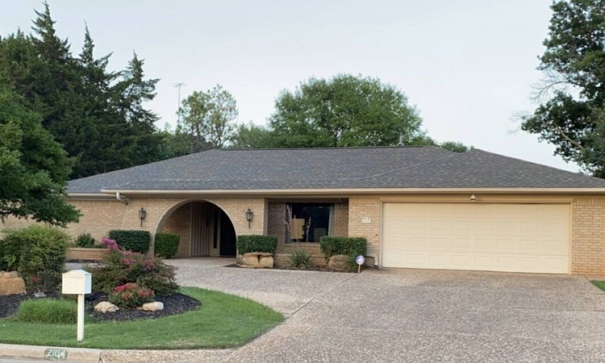 Duncan House | Country Club Casa the Golfer's Getaway!