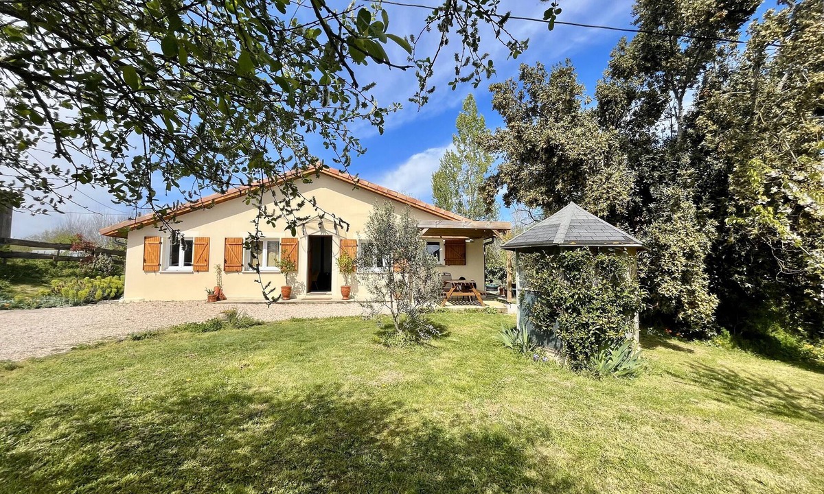 Ramouzens House | Country cottage