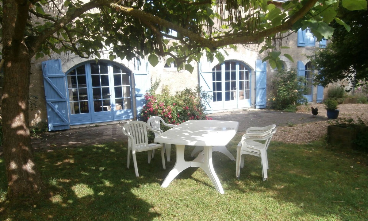 Cussay House | Country Cottage/Gite - Cussay