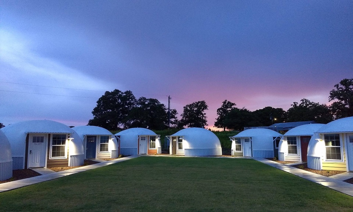 Bellville Hotel | Country Dome Suites