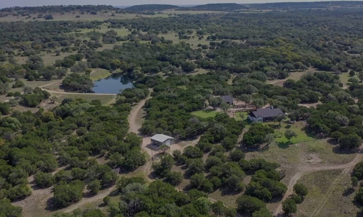 Gatesville Cottage | Country Eclipse Cottage