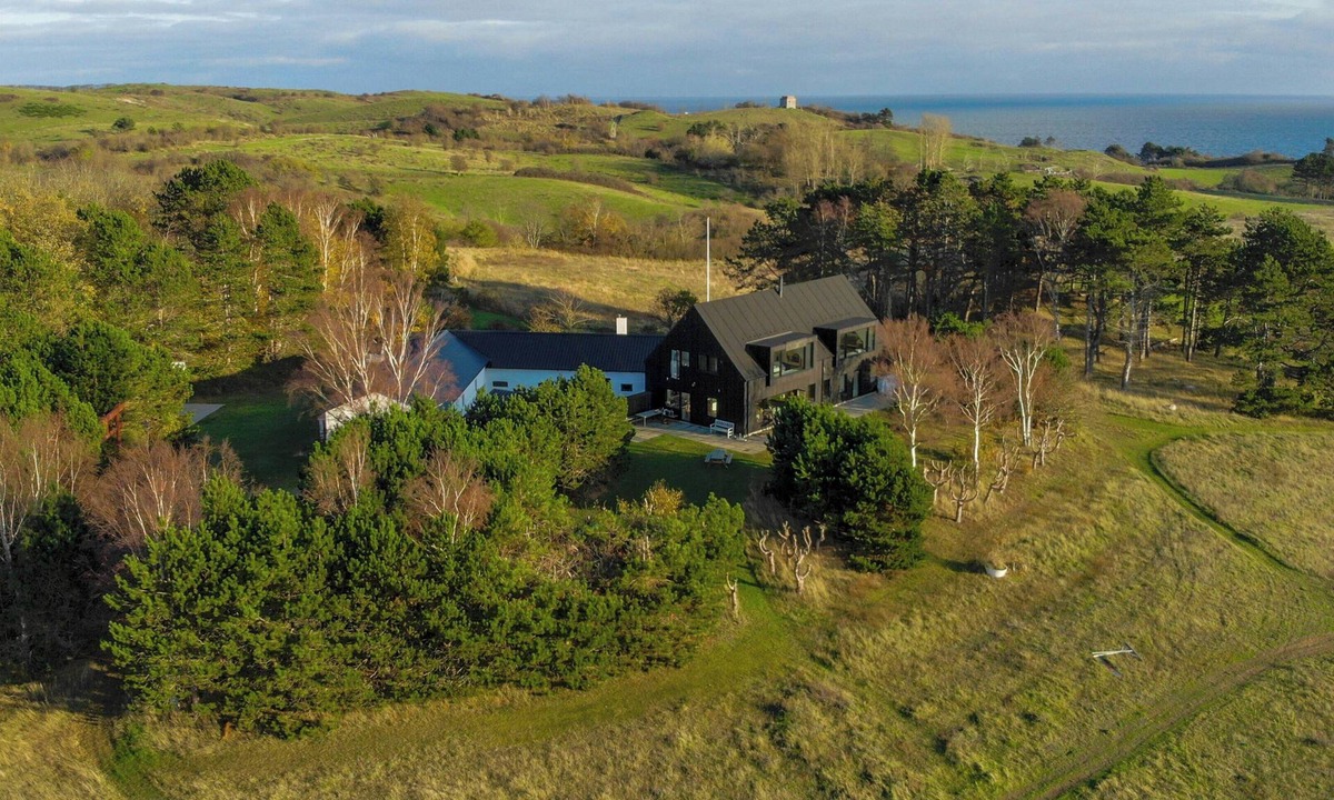 Knebel House | Country estate on Helgenæs for family or friends