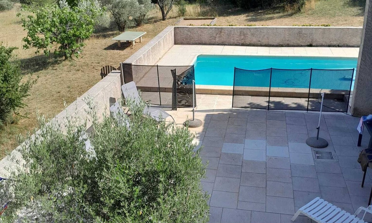 Saint-Marcel-d'Aredeche House | Country house for rent in 7700 St-Marcel d'Ardèche