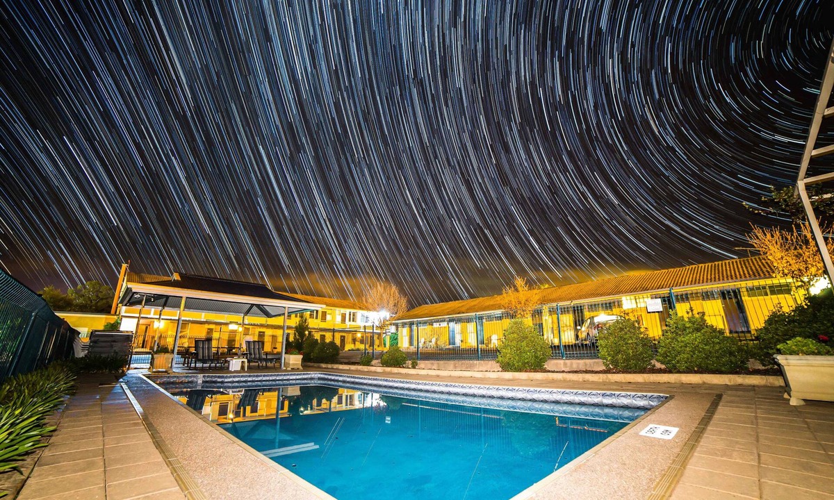 Coonabarabran Hotel | Country Gardens Motel