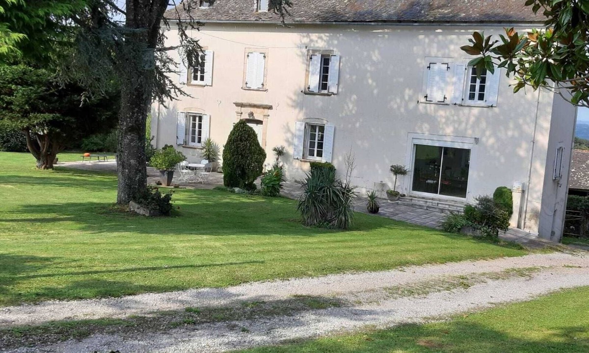 Morlhon-le-Haut Apartment | COUNTRY GITE
