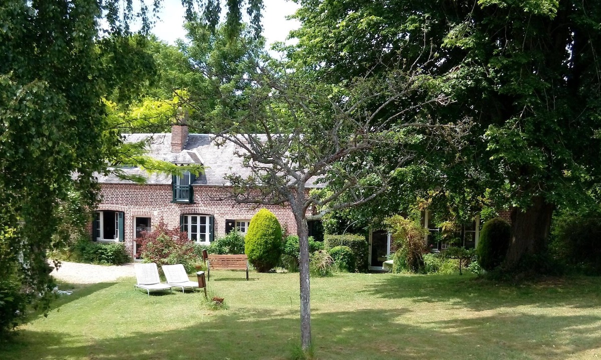 Saint-Cyr-la-Campagne House | Country house in Normandy