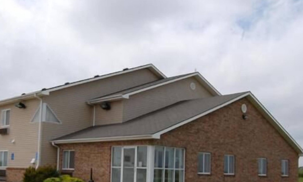 Hillsboro Hotel | COUNTRY HAVEN INN