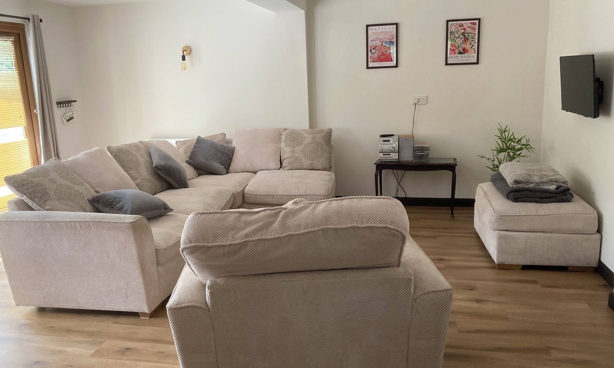 Dymock Cottage | Country home from home